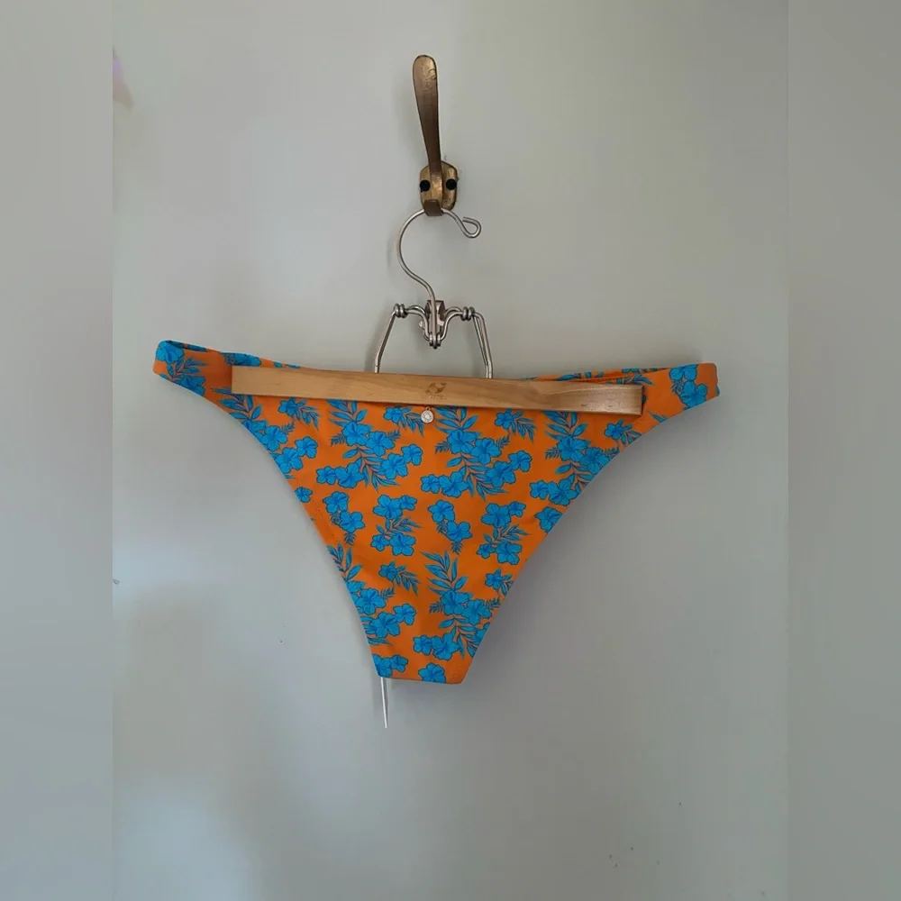 Rhythm Viva Tropical Orange‎ Floral Print Triangle Bikini Bottoms Size XL